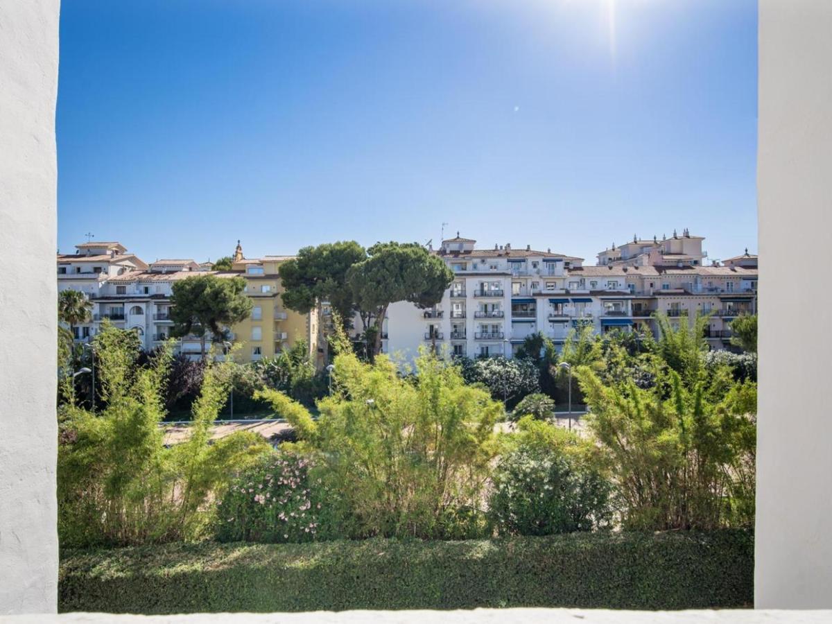Apartamento De 2 Dormitorios En Playas Del Duque Marbella Buitenkant foto