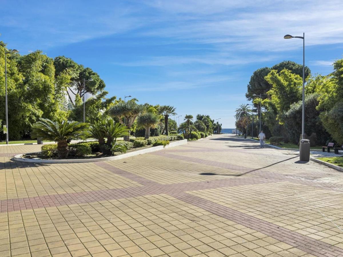 Apartamento De 2 Dormitorios En Playas Del Duque Marbella Buitenkant foto